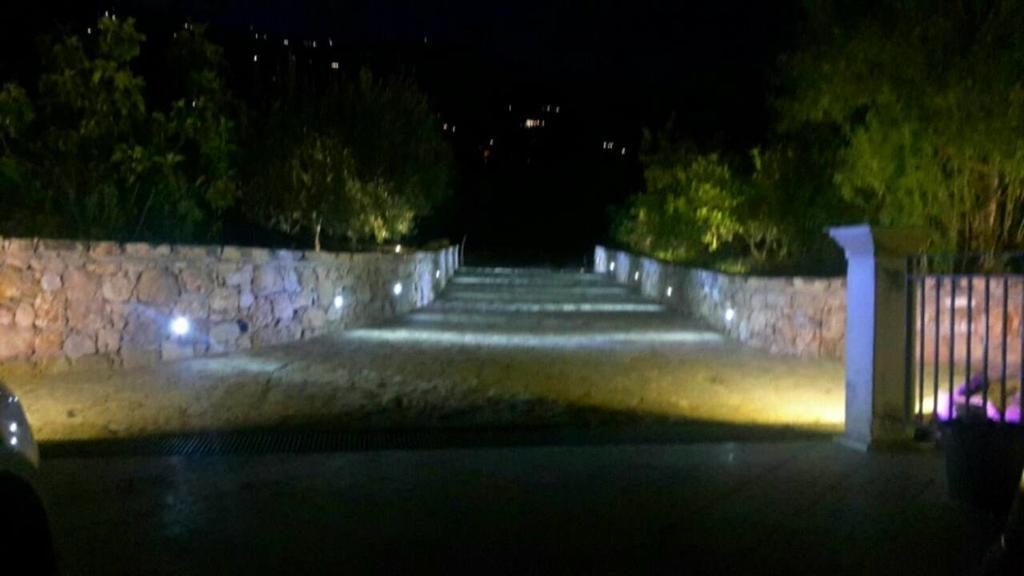 Rocca Di Monreale Bed & Breakfast Dış mekan fotoğraf