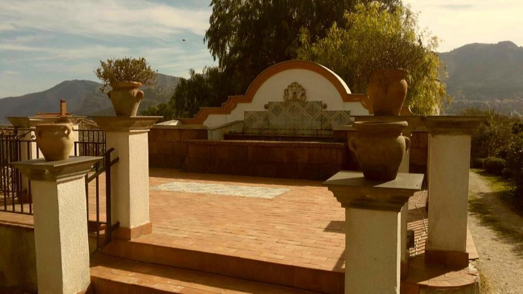 Rocca Di Monreale Bed & Breakfast Dış mekan fotoğraf